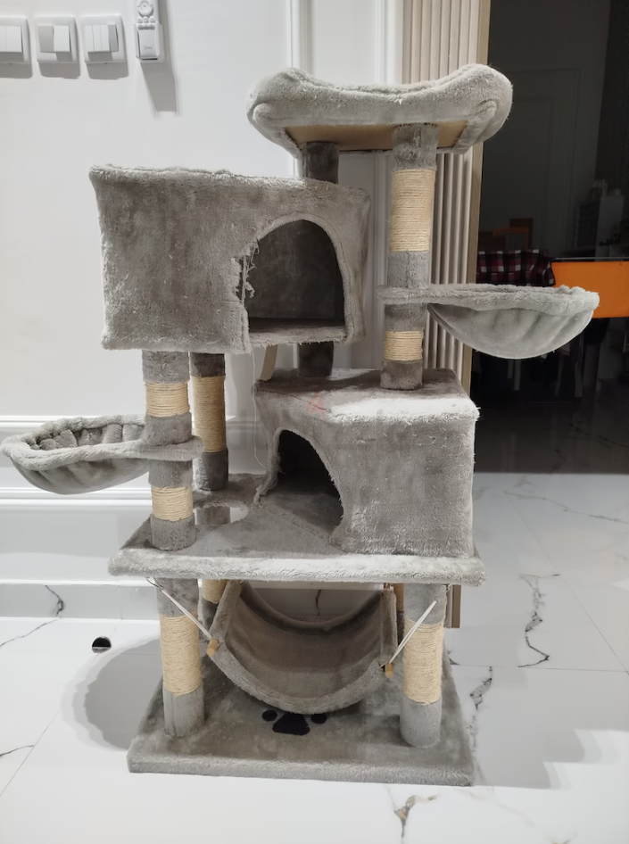 Cat tree house