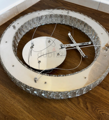 Exclusive Chandelier at an Affordable Price – Don’t Miss Out!