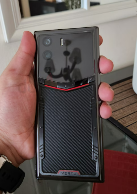 VERTU Metavertu Carbon Edition
