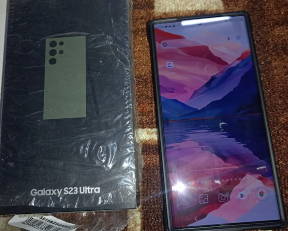 Samaung galaxy S23 ultra 12GB 512gb TDRA with box