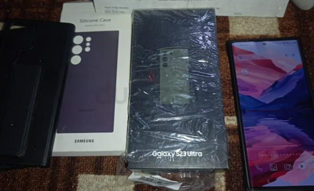 Samaung galaxy S23 ultra 12GB 512gb TDRA with box