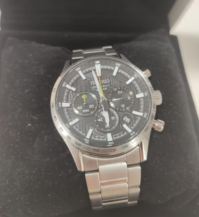 Seiko watch black and white – with box