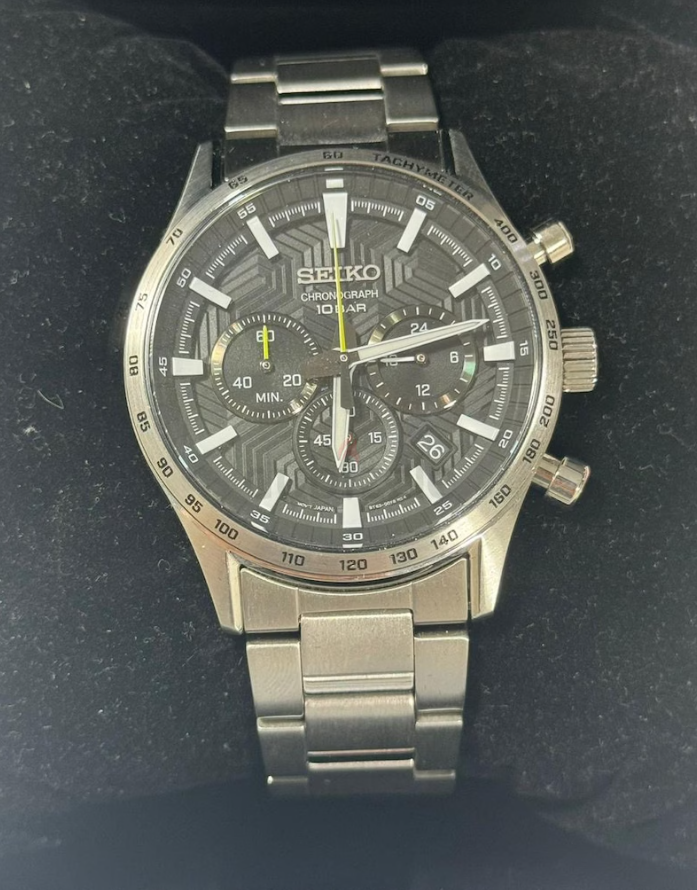 Seiko watch black and white – with box