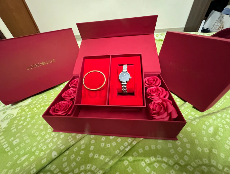 Emporio Armani WOMENS WATCH GIFT SET