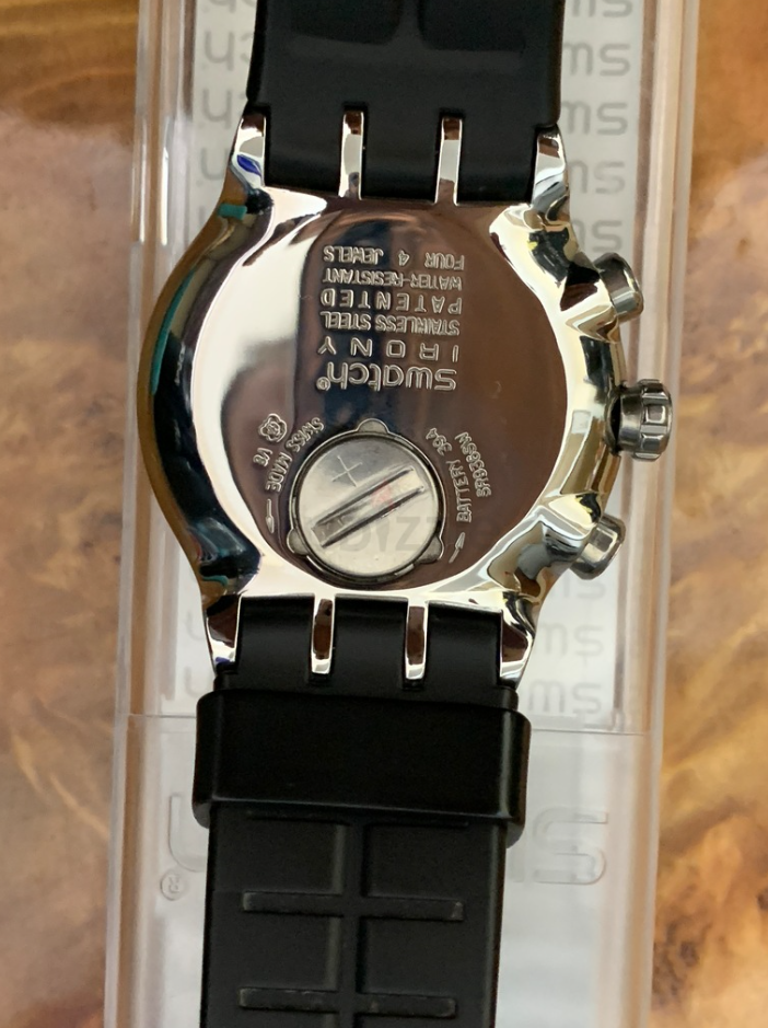 ساعة سواتش جديدة لم تستخدم موديل نادر جدا موديل YOS451