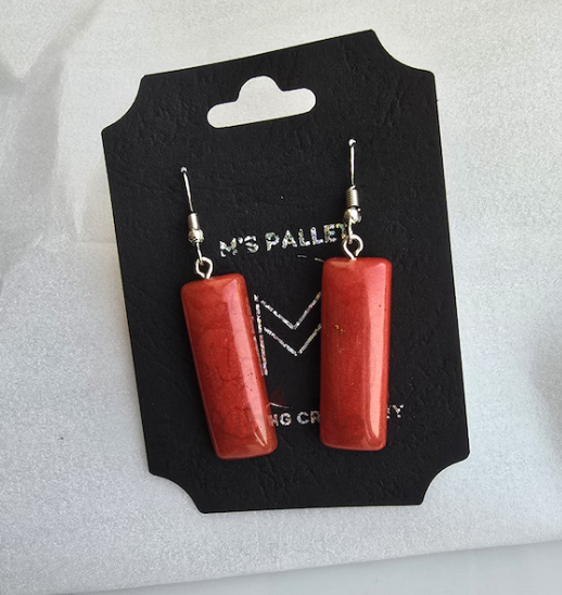 Stylish earrings
