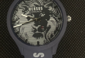 Versace versus