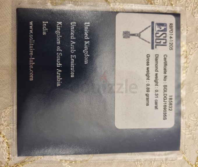 Diamond pendant 0.31 carat certified