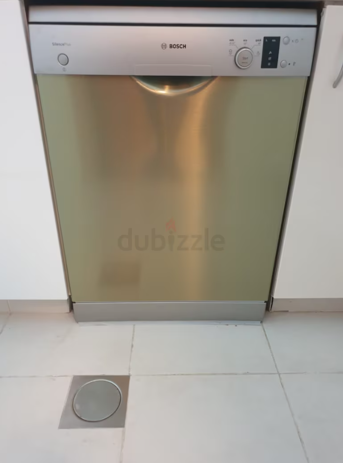 Bosch 12 Place Settings 5 Programs Free Standing Dishwasher Silver Sms50D08GS FREE DELIVERY +WARRANT