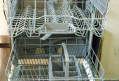 Bosch 12 Place Settings 5 Programs Free Standing Dishwasher Silver Sms50D08GS FREE DELIVERY +WARRANT