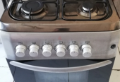 Daewoo cooking range four burner