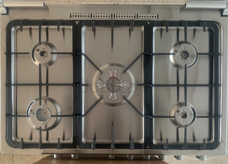 Brand New Toshiba 5 Burner Cooking Range Heavy Duty Cast Iron