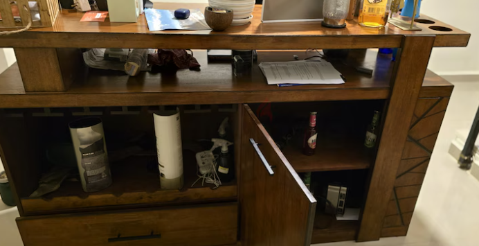 Bar table with 2 bar chairs with back for sale