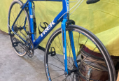 Road bike Trek