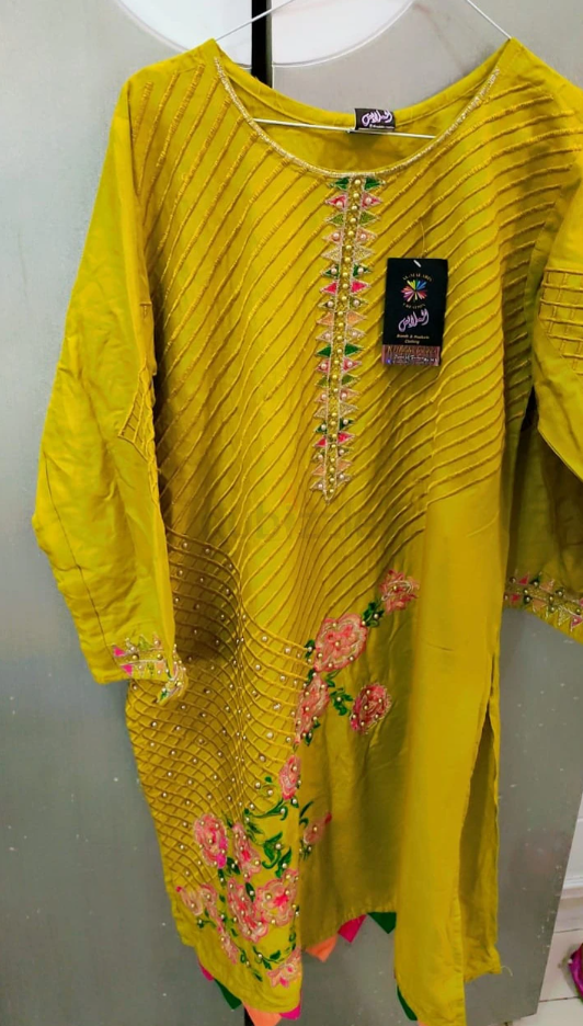 Pakistani kurtie party wear