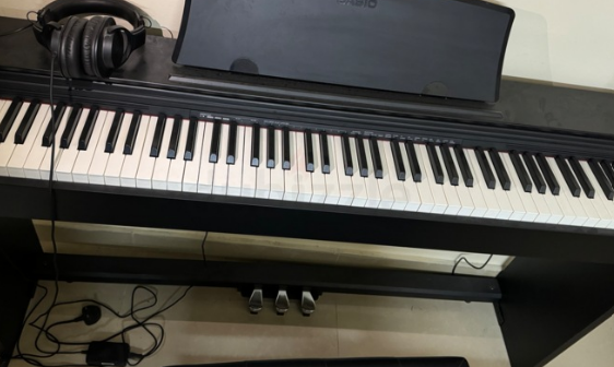 الشارقة، أبو شغارة، شارع الوحدة على الطريق الرئيسي.