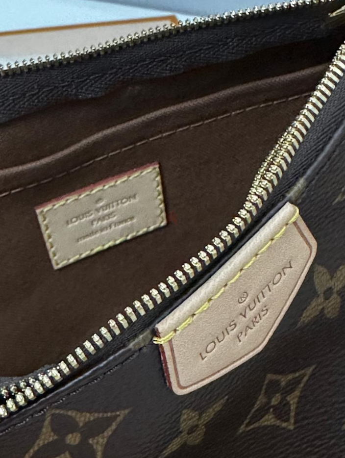 Louis vuitton cross bag (multi pochette)