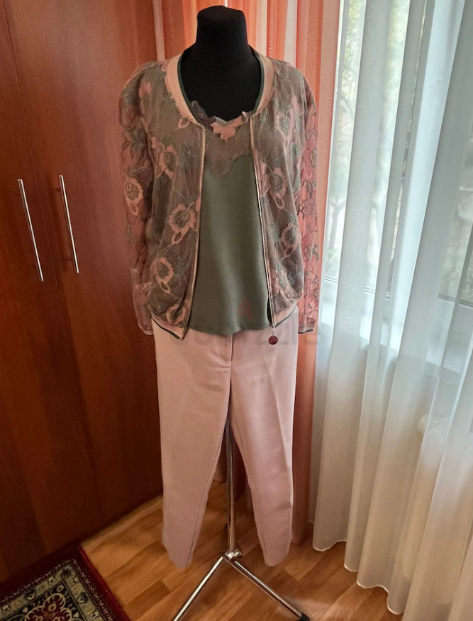Womens Suit
