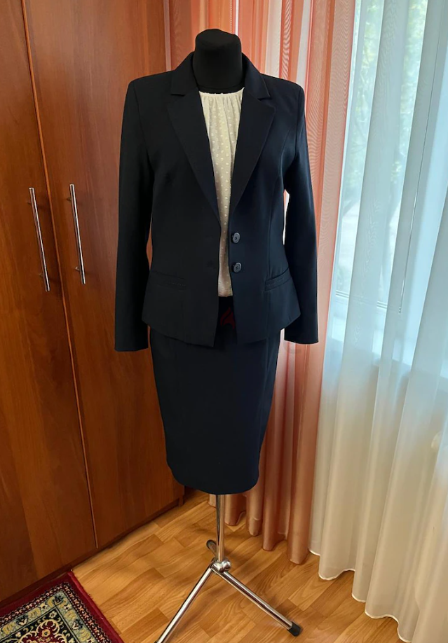 Womens Suit