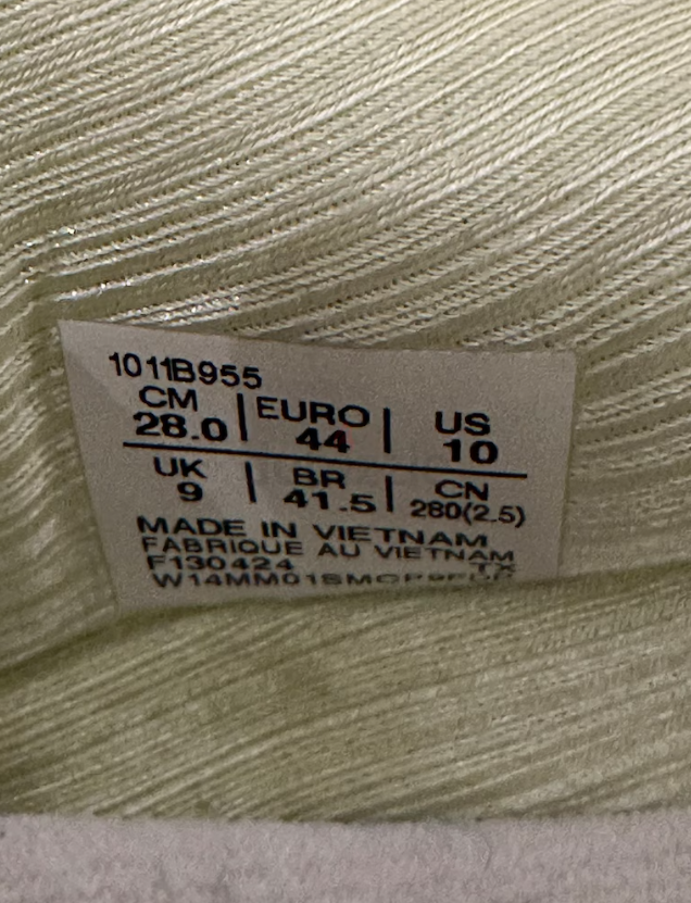 Asics novablast paris