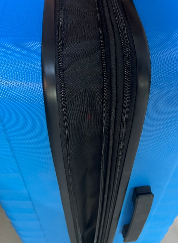 Amazon Basic Hardside Luggage 78cm/30in 55cm/21in