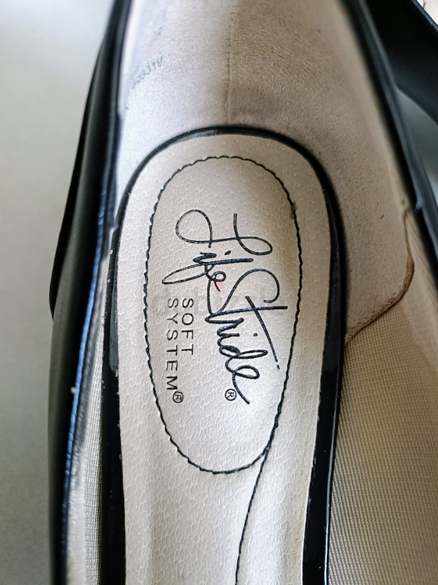 Life Stride Ladies Shoes