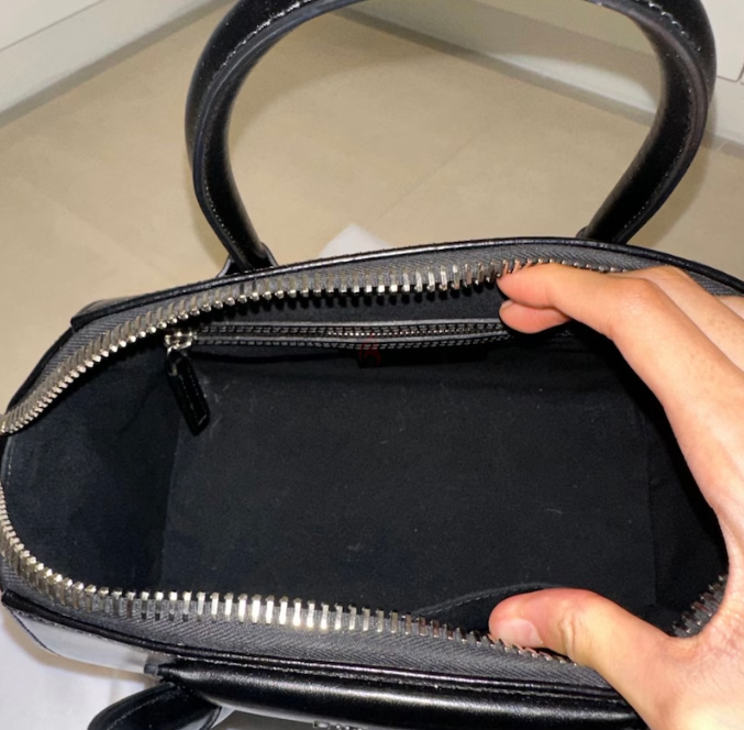 Givenchy Antigona AUTHENTIC