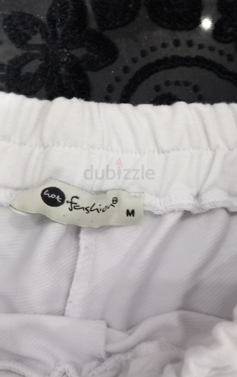 White cotton shorts, size M