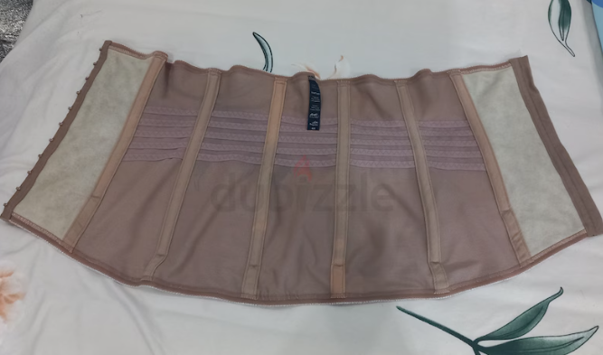 Naomi waist trainer original size large