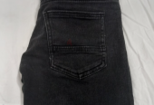 Black jeans shorts for boys, size 7 to 8 years
