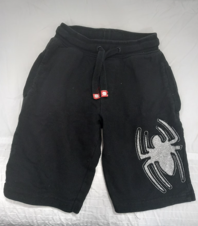 Spiderman shorts size 7 to 8 years