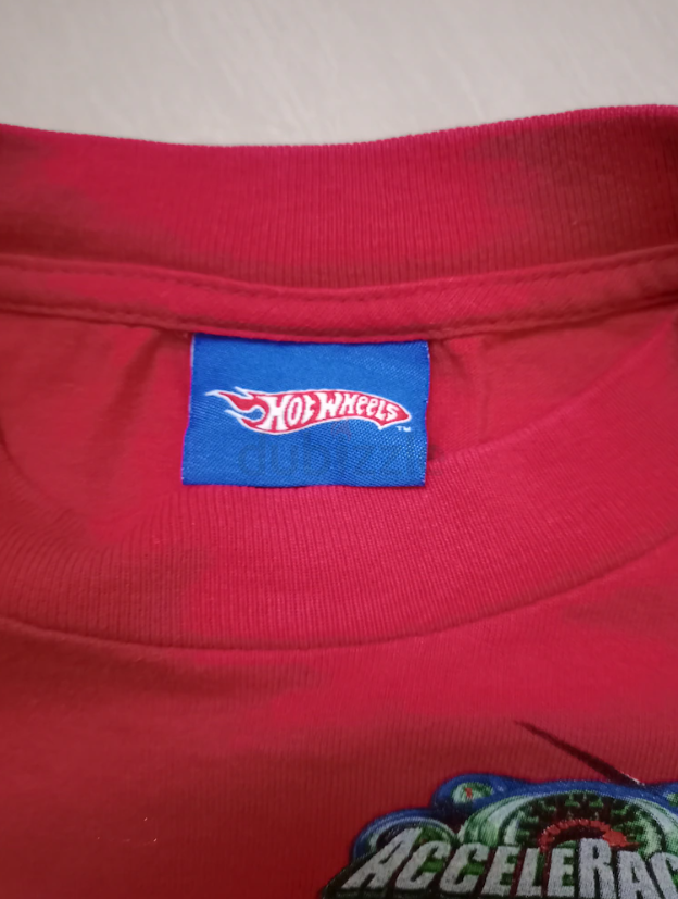 hot wheels t shirt for kids good condition to table for 6 to 7 years