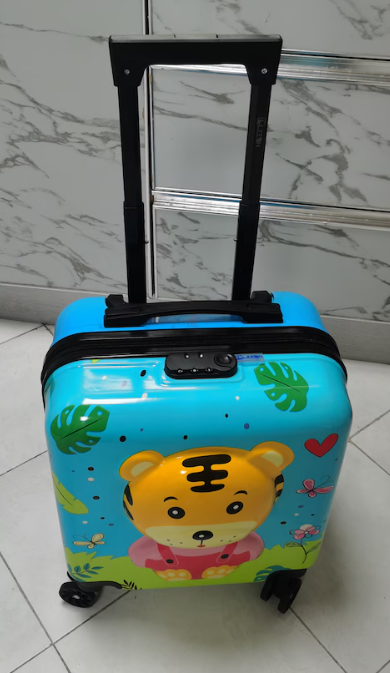 Kids trolley bag brand new