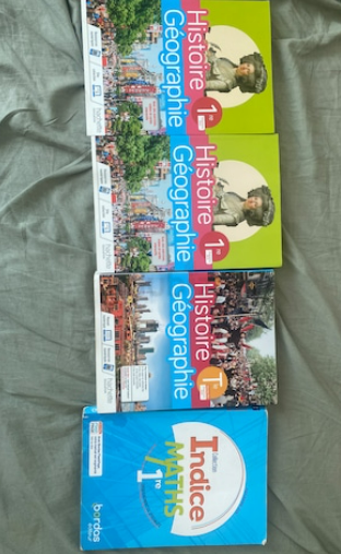 French and maths book French system