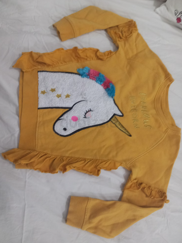 Bright colored cotton pullover, size 5-6 years