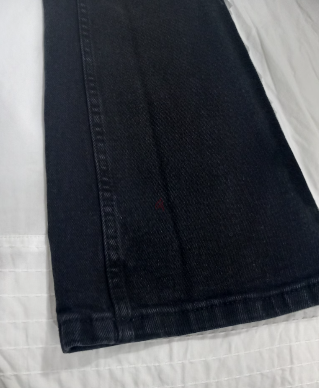 Dark black jeans, size small