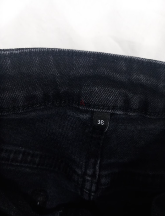 Dark black jeans, size small