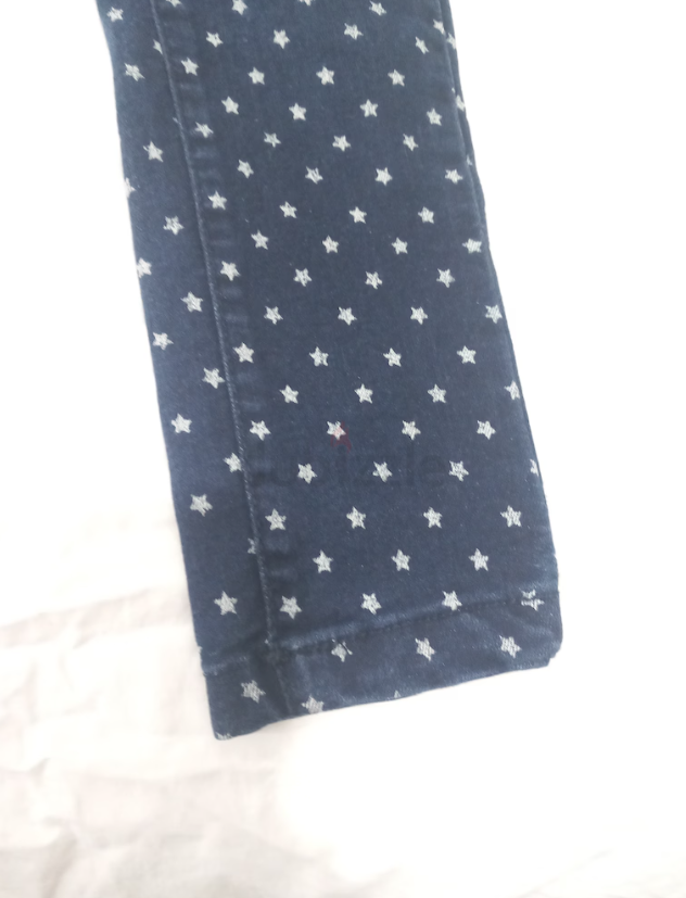 Girls jeans with little stars, size 5-6 years