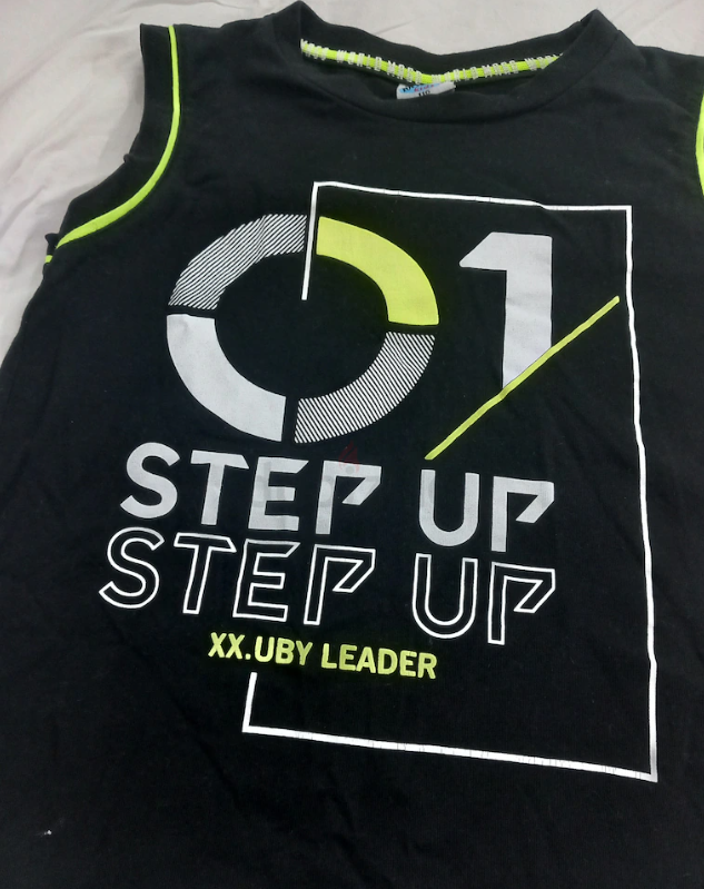 Cotton T-shirt for boys, size 6-7 years