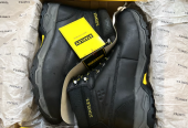 Original Stanley safety shoes size 43 brand new