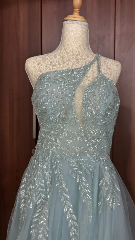 فستان dress