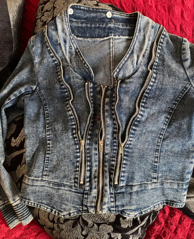 جينزات متنوعة و مختلفة للسيدات