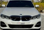 BMW 3-Series 330i Exclusive