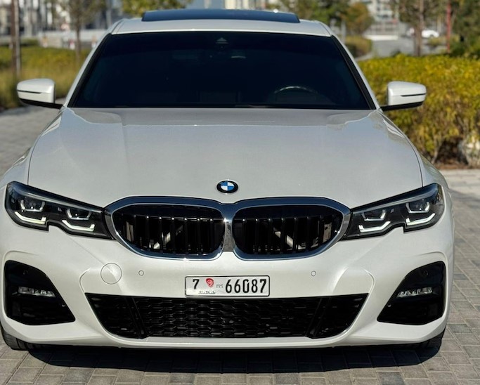 BMW 3-Series 330i Exclusive