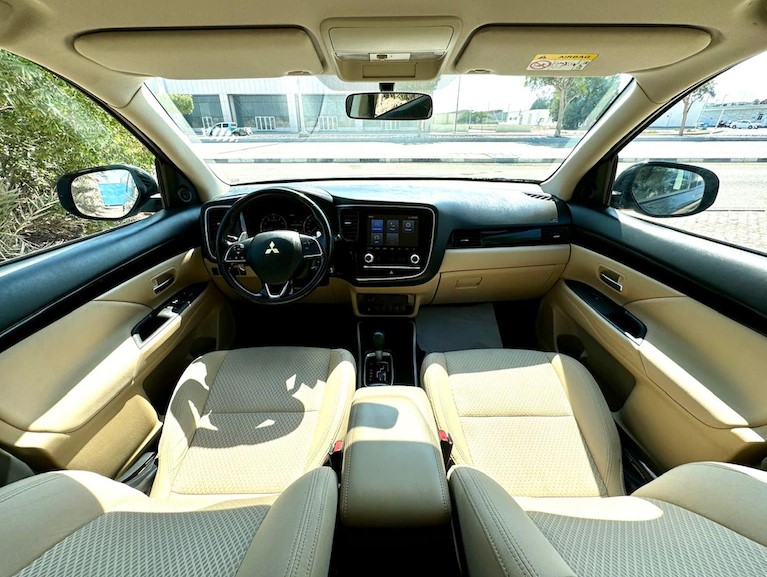 Mitsubishi Outlander GLS 4WD