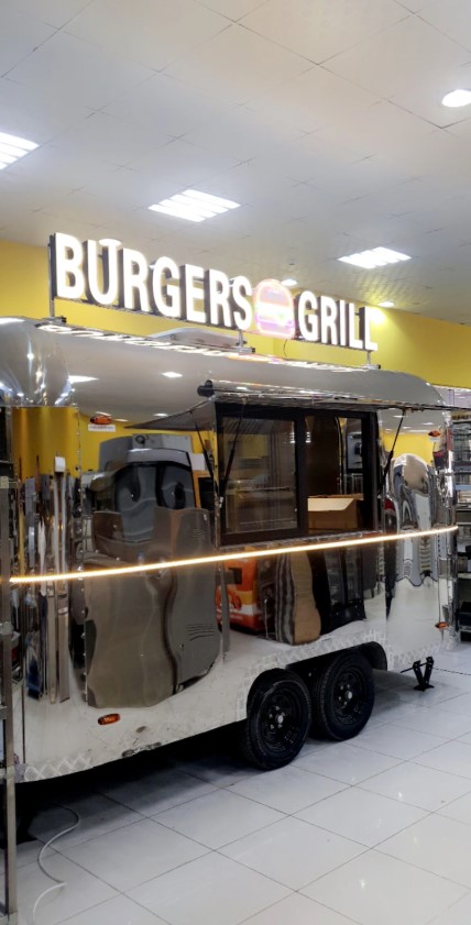 Brand new 5 meter Food truck Fully equipped
