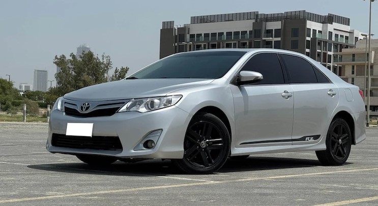 Toyota Camry Sport