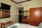 One Bedroom Hall