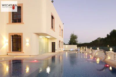 Spacious 5 Bedroom Villa With Private Swimming Pool