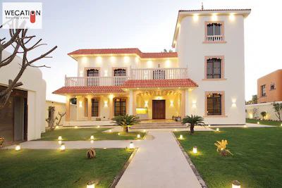 Spacious 5 Bedroom Villa With Private Swimming Pool
